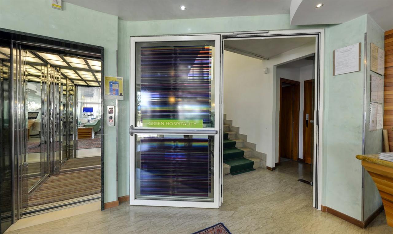 Hotel Margareth Riccione Eksteriør billede