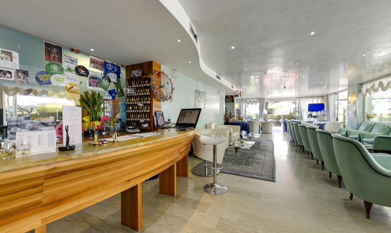 Hotel Margareth Riccione Eksteriør billede