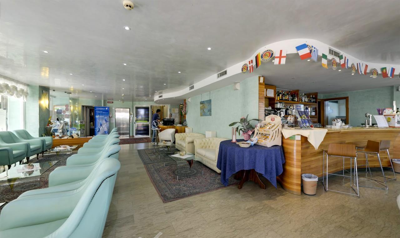 Hotel Margareth Riccione Eksteriør billede