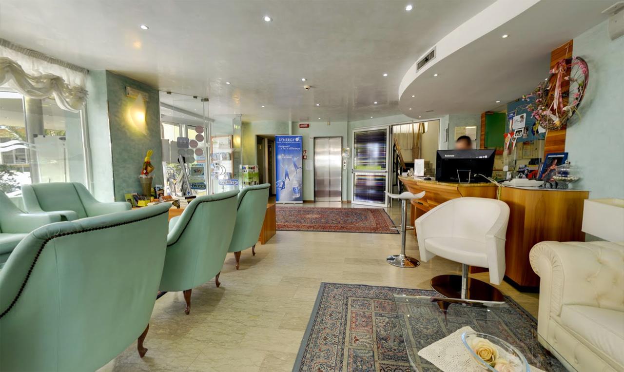 Hotel Margareth Riccione Eksteriør billede