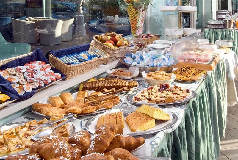 Hotel Margareth Riccione Eksteriør billede